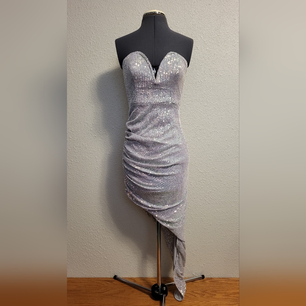 NWT Club L London Multi Iridescent Sequin Sweetheart Plunge Midi Dress US Size 4